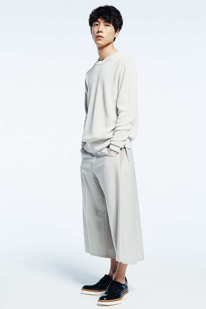 坂口健太郎の私服ファッション特集 愛用ブランド 定番ゆるコーデの着こなし術も Slope スロープ