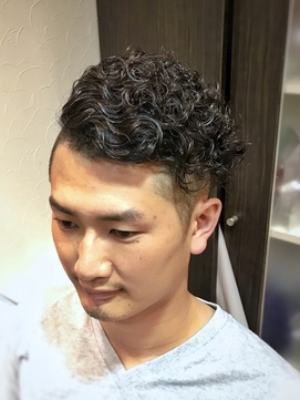 ネイマールの髪型 21最新 日本人でも似合う頼み方 セットのコツを解説 Slope スロープ