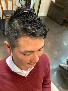 ネイマールの髪型 21最新 日本人でも似合う頼み方 セットのコツを解説 Slope スロープ