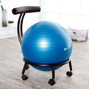 バランスボールを椅子代わりに 痩せる 姿勢 肩こり 腰痛など効果たくさん Slope スロープ