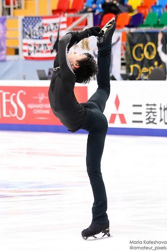 画像多数 羽生結弦の筋肉がセクシー 足 腹筋が凄い 体脂肪率などまで紹介 Slope スロープ