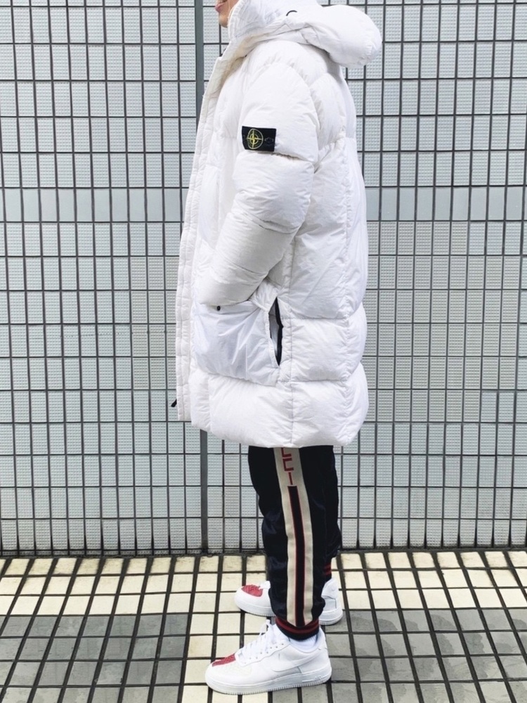 メール便無料】 STONE ISLAND ダウンジャケット オフホワイト ホワイト